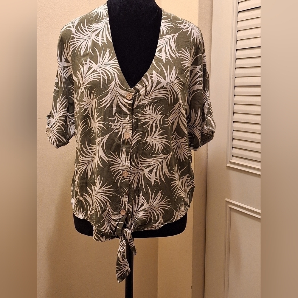 Brina & EM Tie Front Blouse